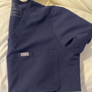 Women’s one pocket figs scrub top navy blue